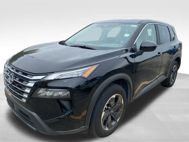 Used 2025 Nissan Rogue SV AWD/4WD image 2