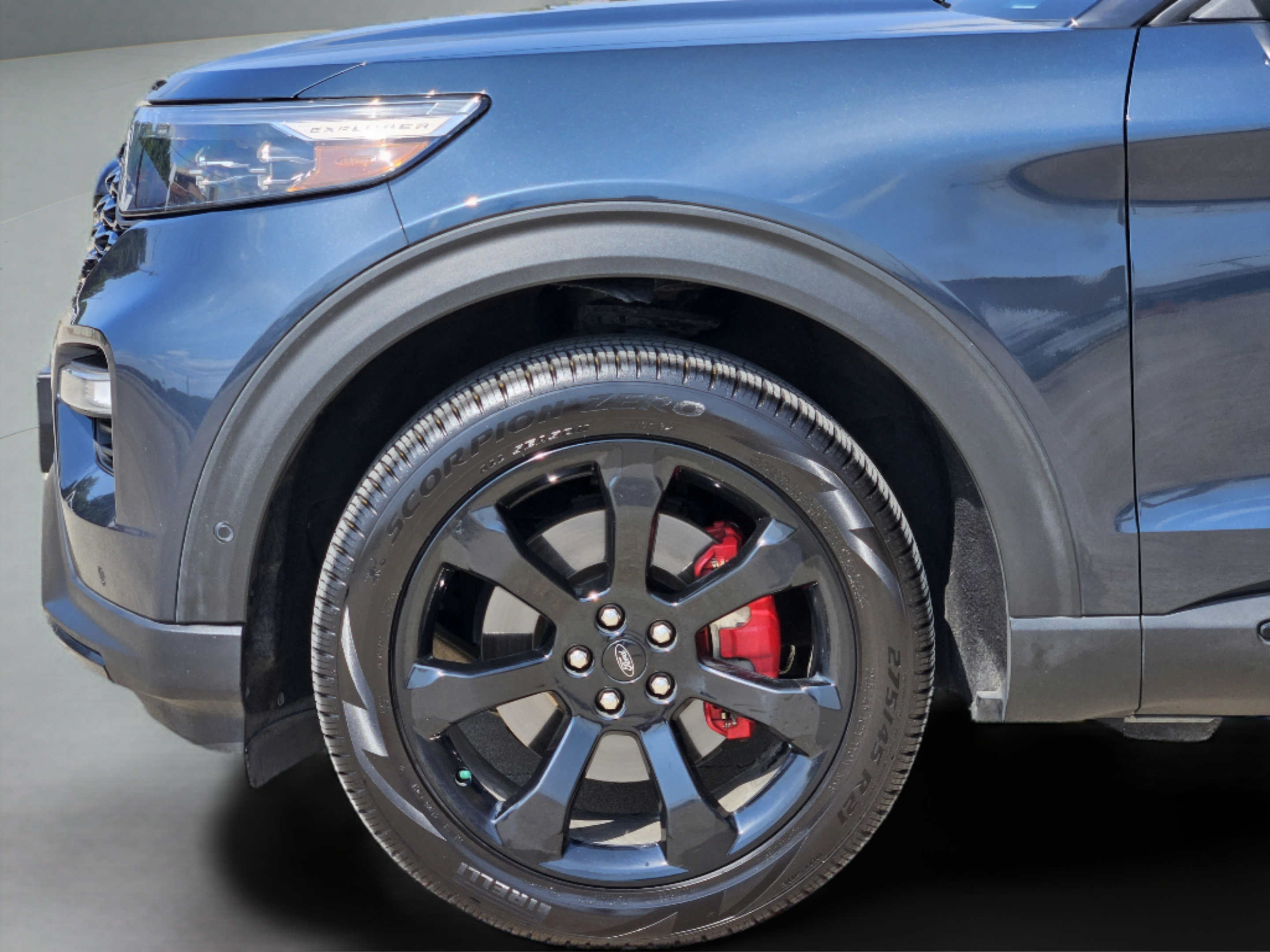 Used 2022 Ford Explorer ST w/ Equipment Group 401A AWD/4WD image 31