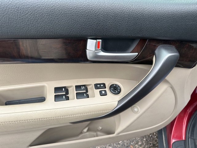 Used 2015 Kia Sorento LX image 17