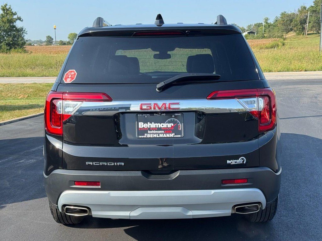 Used 2023 GMC Acadia SLT w/ Preferred Package FWD image 5