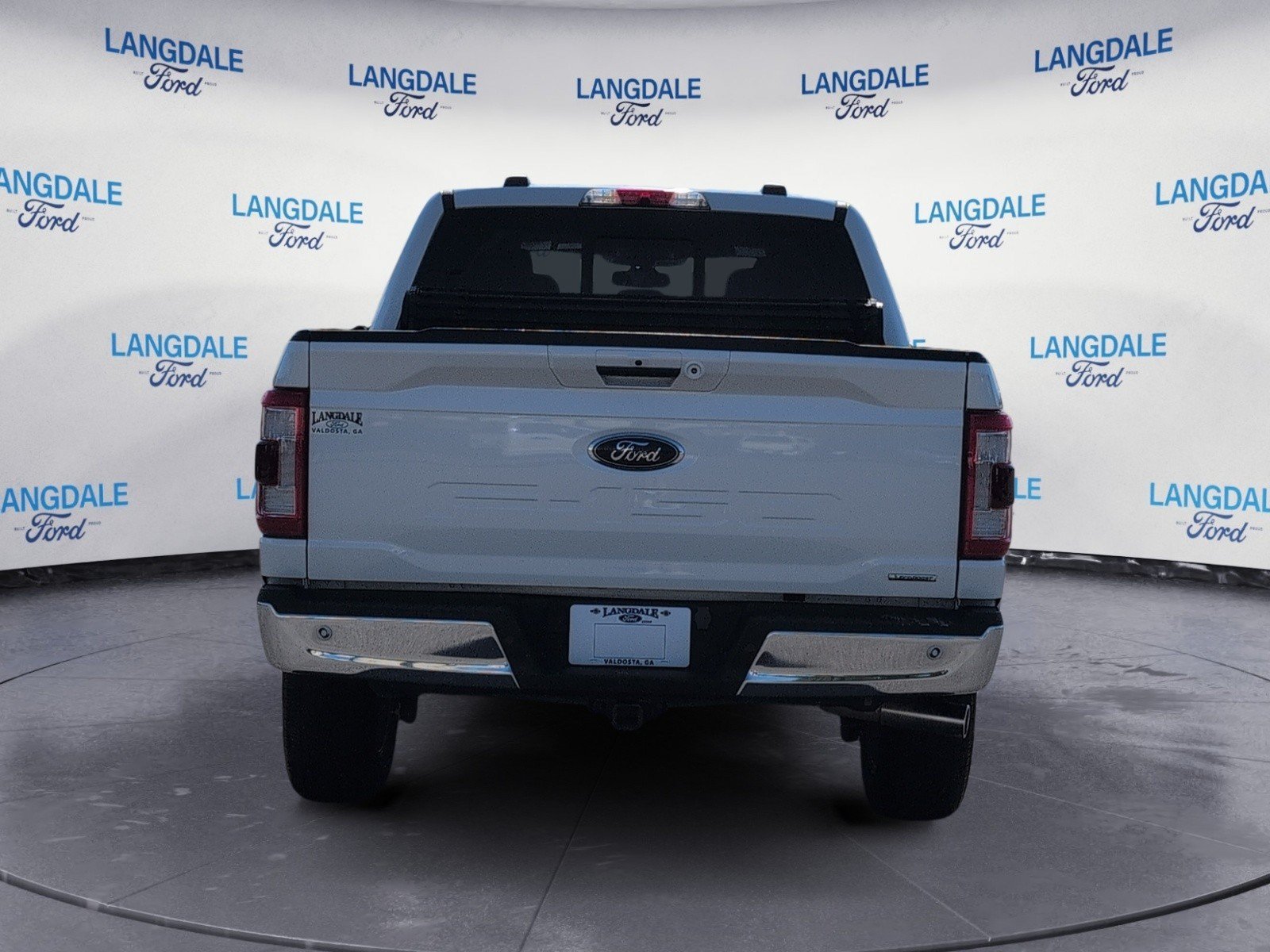 Used 2023 Ford F150 Lariat w/ Equipment Group 502A High AWD/4WD image 8