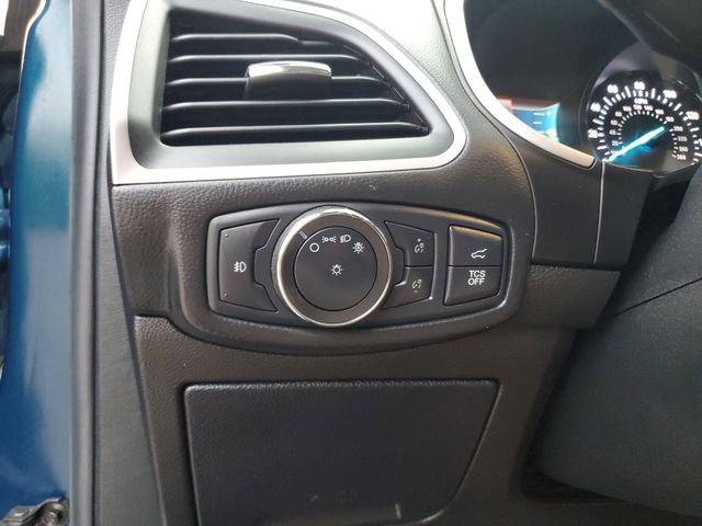 Used 2020 Ford Edge SEL w/ Convenience Package image 29