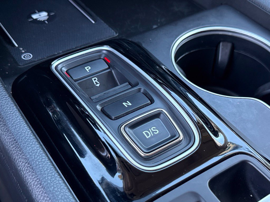 Used 2024 Honda Pilot Touring image 28