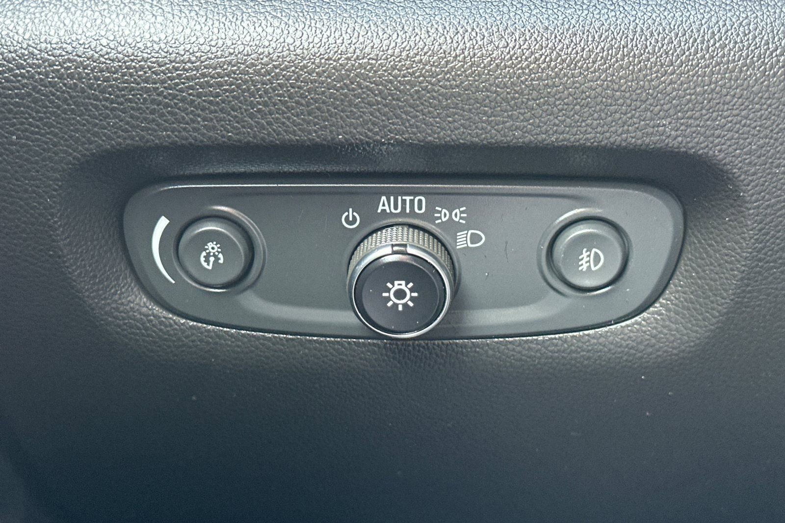 Certified 2020 Chevrolet Traverse RS image 37