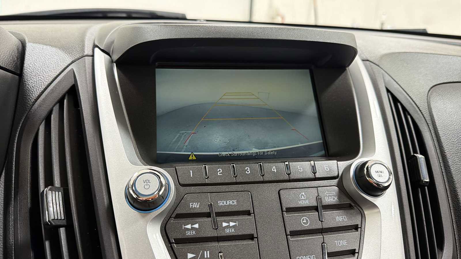 Used 2015 Chevrolet Equinox LTZ AWD/4WD image 19