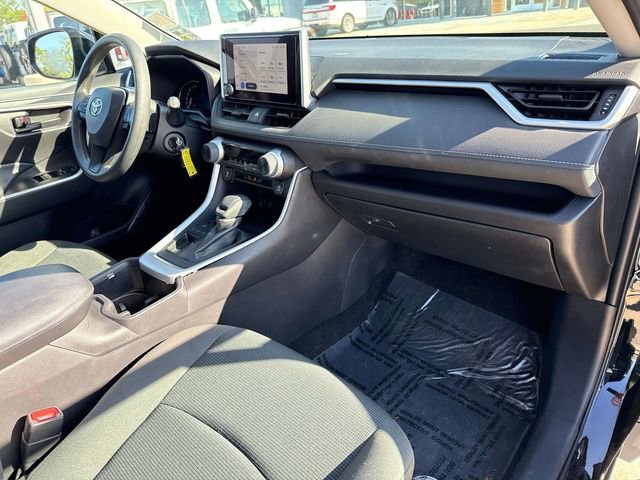 Used 2024 Toyota RAV4 LE image 14