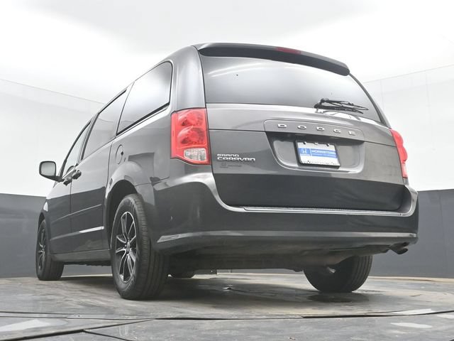 Used 2016 Dodge Grand Caravan SXT FWD image 46
