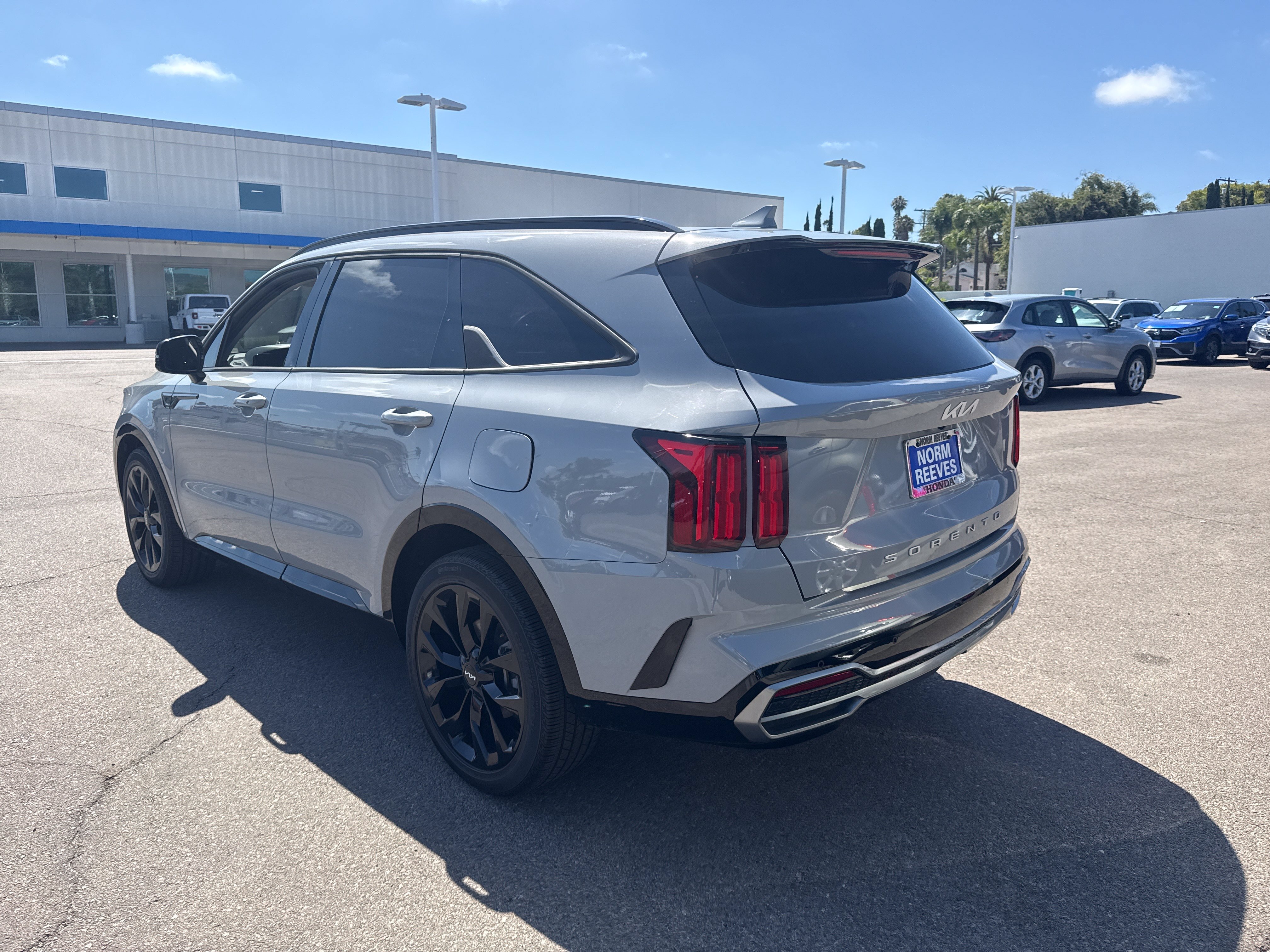 Used 2022 Kia Sorento SX FWD image 3