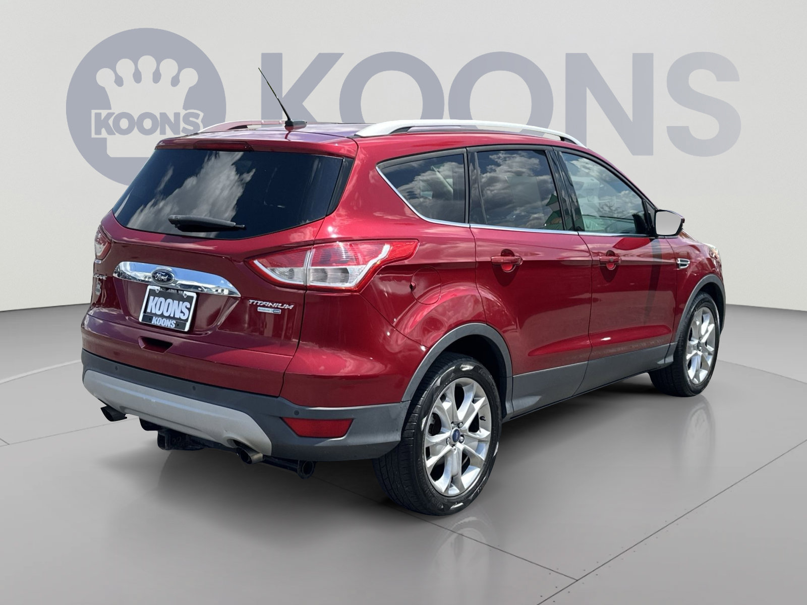 Used 2015 Ford Escape Titanium AWD/4WD image 16