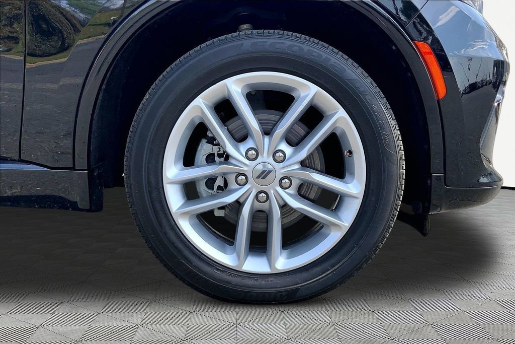 Used 2024 Dodge Durango GT image 22