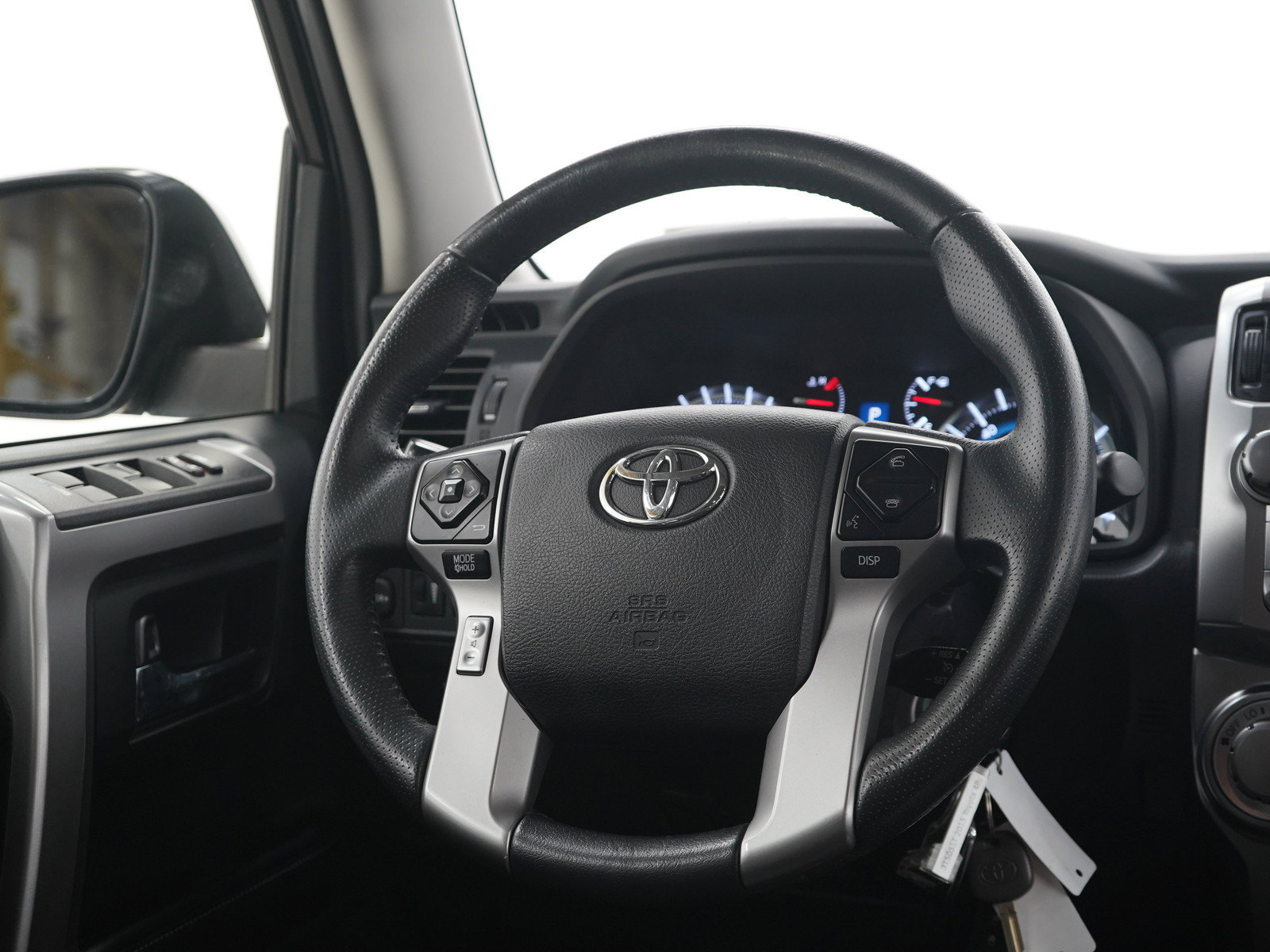 Used 2015 Toyota 4Runner SR5 Premium AWD/4WD image 14