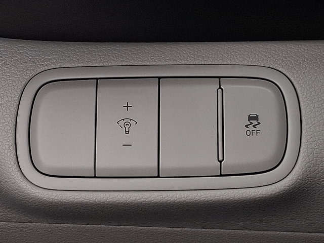 New 2026 Hyundai Venue SEL FWD image 21