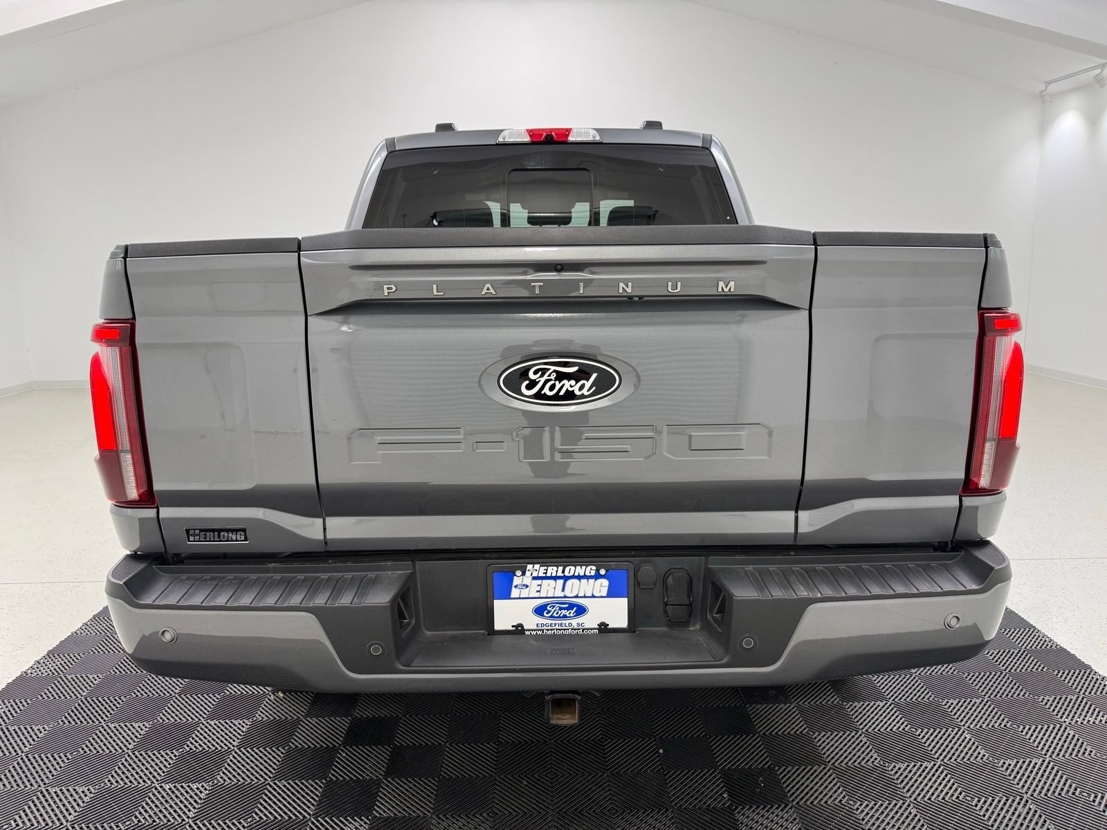 Used 2025 Ford F150 Platinum AWD/4WD image 7