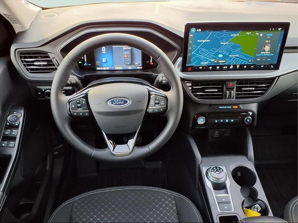 Used 2025 Ford Escape Active w/ Tech Pack #1 image 2