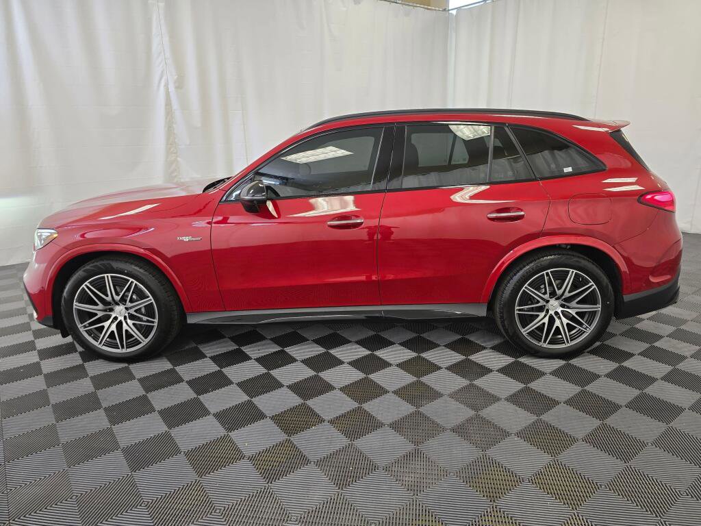 New 2025 Mercedes-Benz GLC 63 AMG S image 3