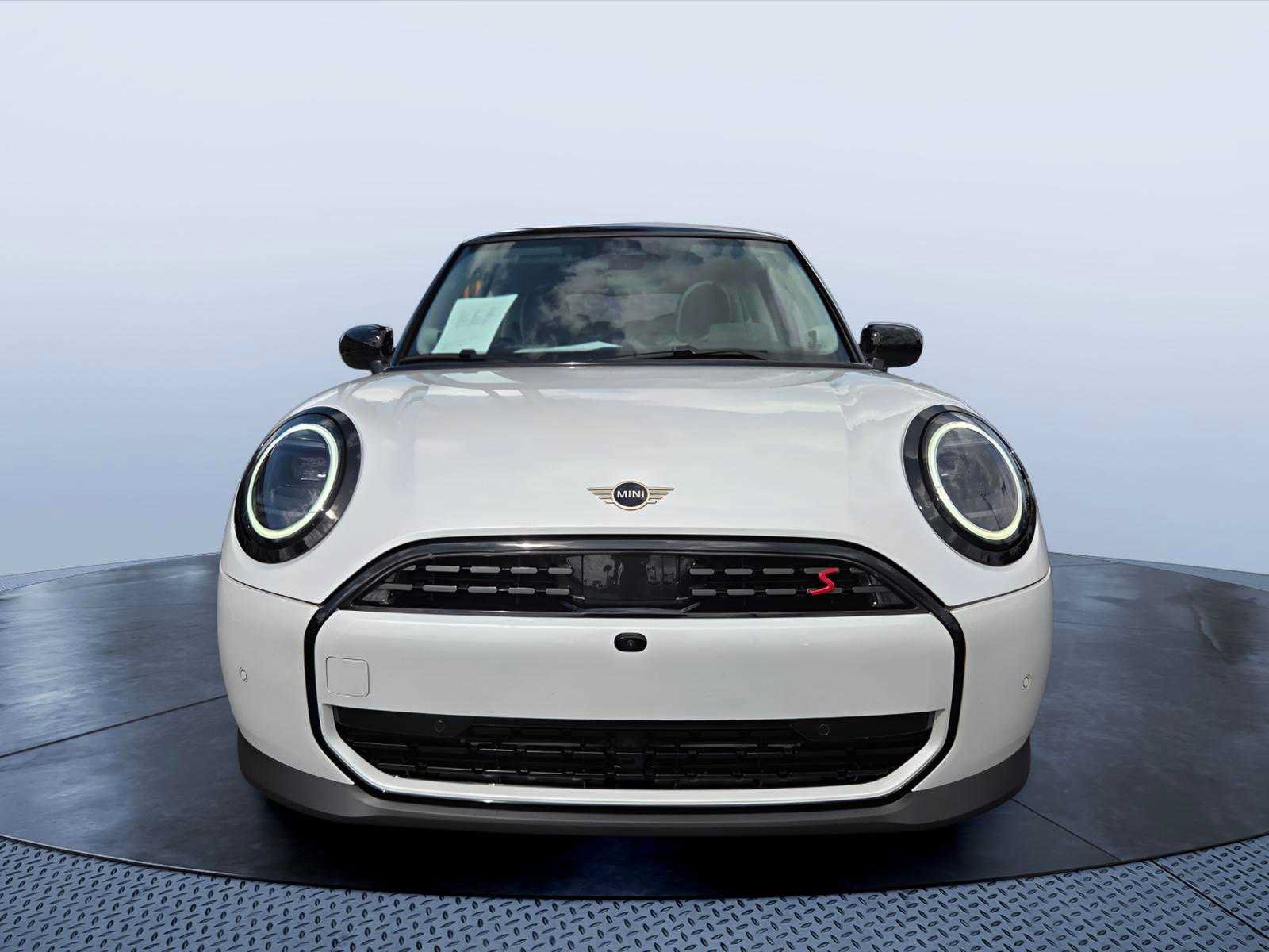 Used 2025 MINI Cooper S FWD image 8