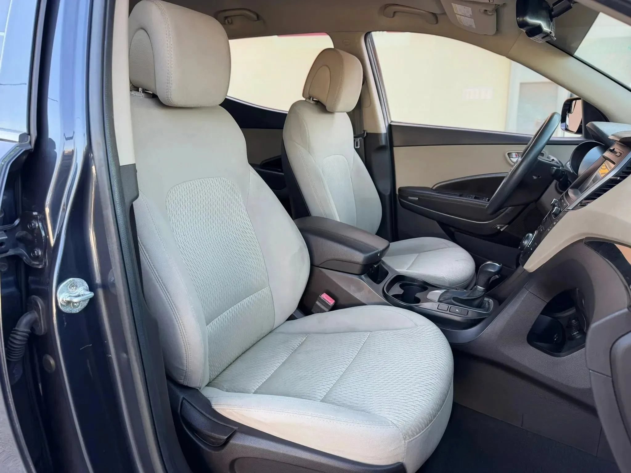 Used 2018 Hyundai Santa Fe Sport w/ 2.4L Value Package 02 FWD image 22