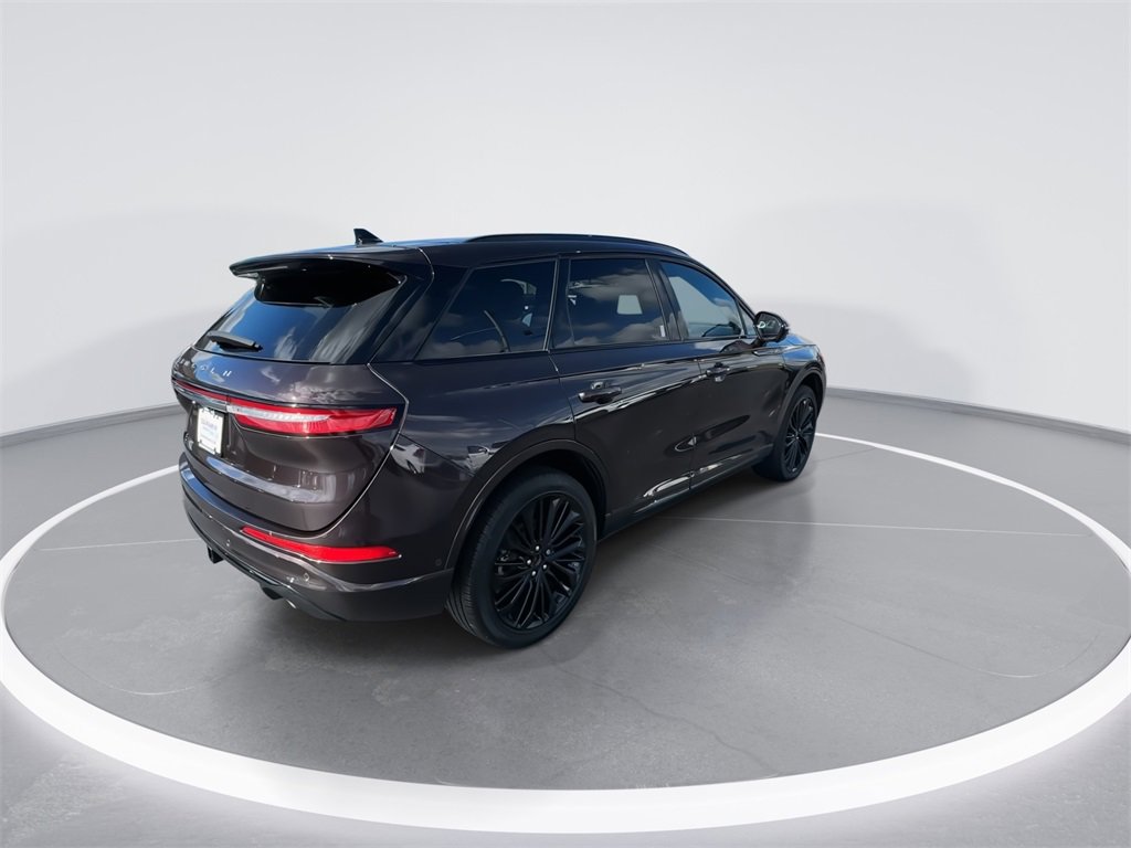 Used 2023 Lincoln Corsair Reserve w/ Equipment Group 202A image 8