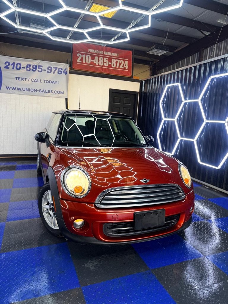 Used 2011 MINI Cooper Hardtop FWD image 7