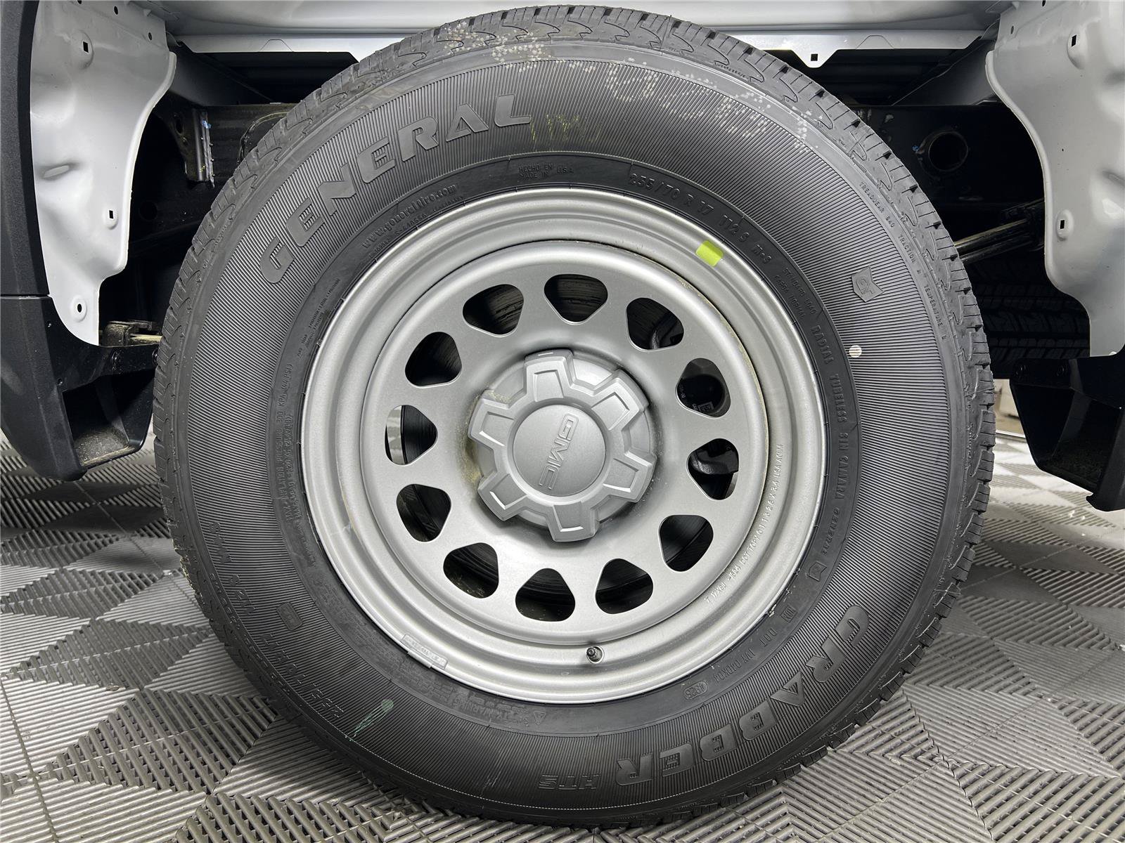 New 2026 GMC Sierra 1500 Pro AWD/4WD image 14