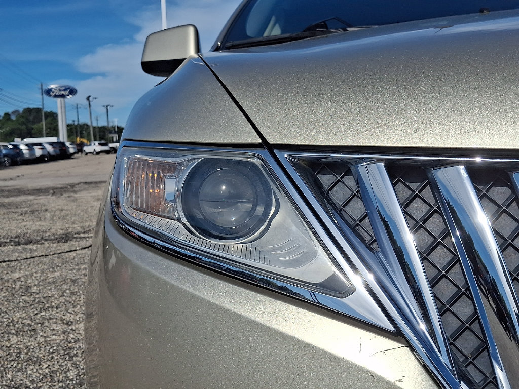 Used 2011 Lincoln MKX 2WD w/ 101A Rapid Spec Order Code image 8