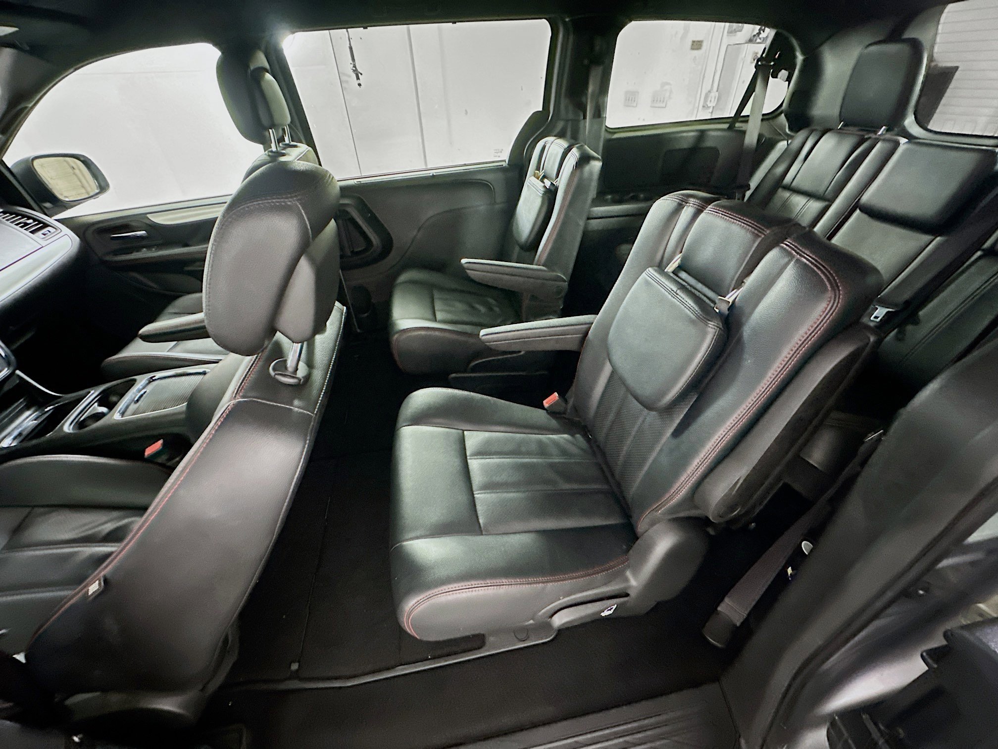 Used 2019 Dodge Grand Caravan GT image 27