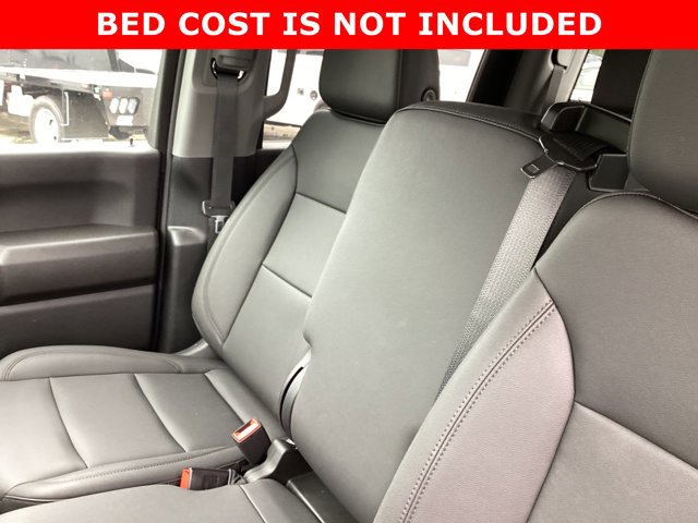 New 2025 GMC Sierra 3500 Pro w/ Convenience Package image 26