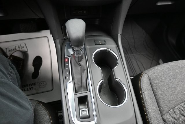 Used 2024 Chevrolet Equinox LT AWD/4WD image 11