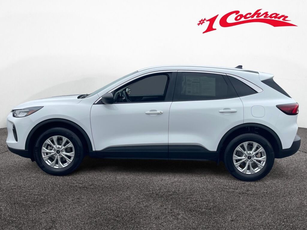 Used 2023 Ford Escape Active image 14