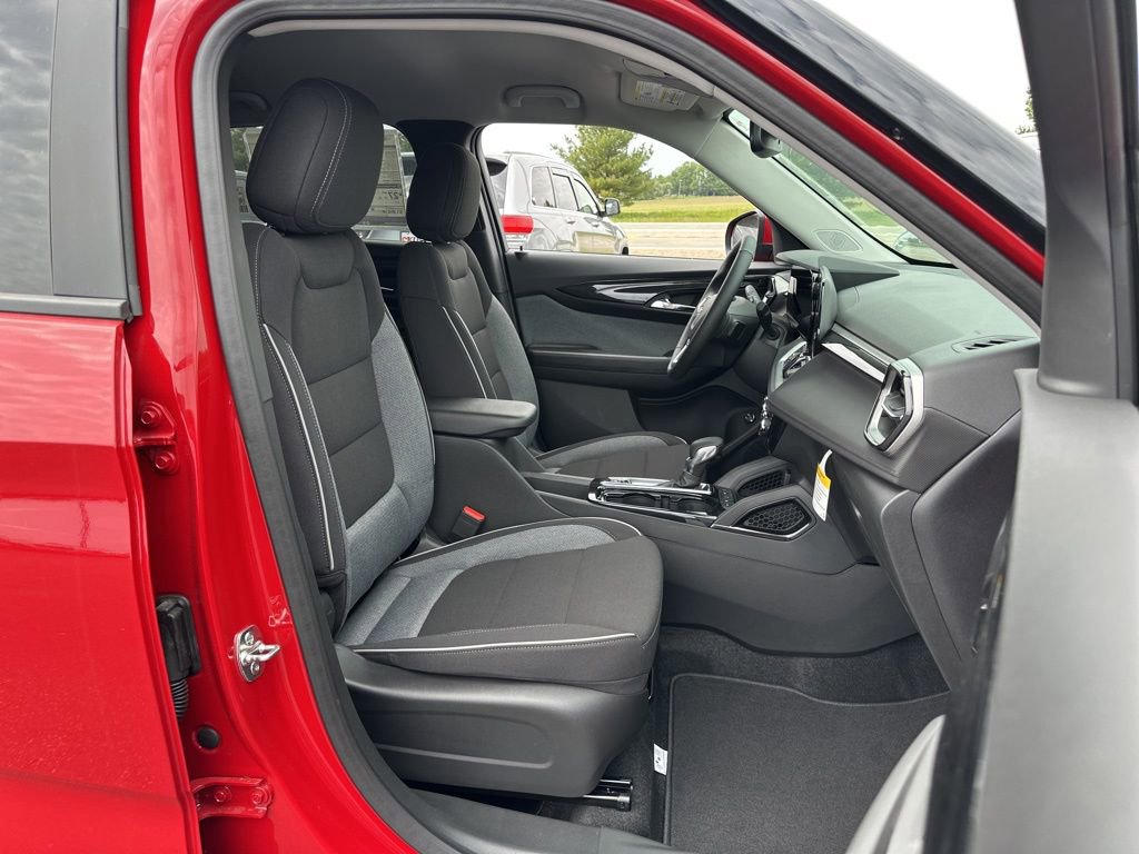New 2026 Chevrolet TrailBlazer LT w/ Convenience Package AWD/4WD image 27