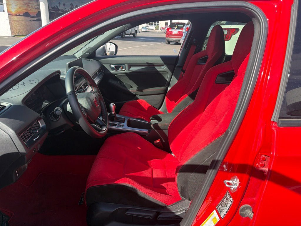 Used 2024 Honda Civic Type R image 10