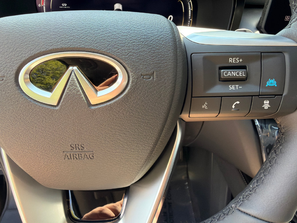 New 2027 INFINITI QX60 Luxe w/ Cargo Package FWD image 31