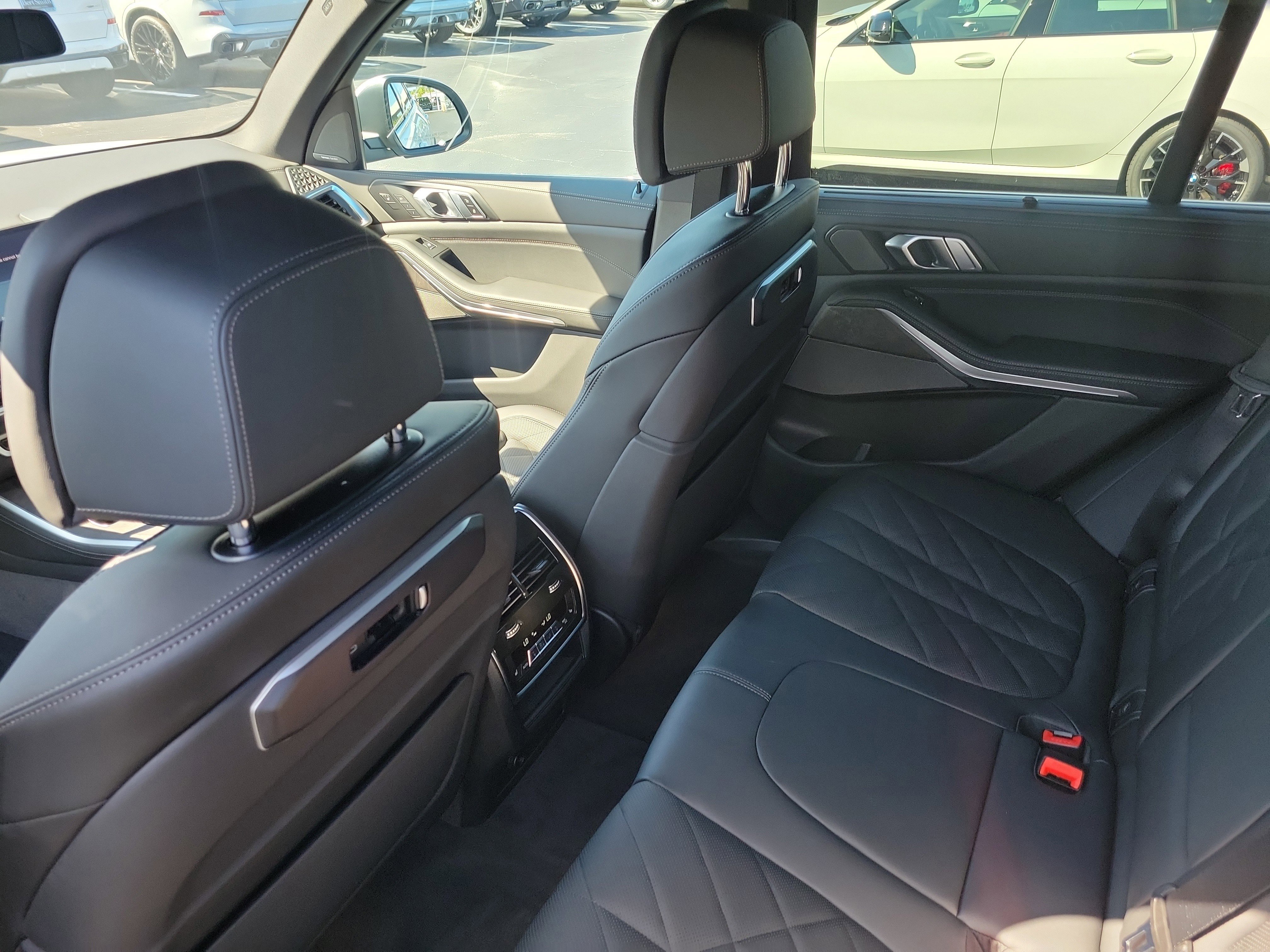 New 2026 BMW X5 sDrive40i w/ Climate Comfort Package image 13