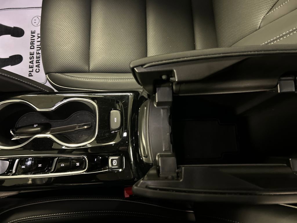 Used 2023 Buick Envision Essence image 21