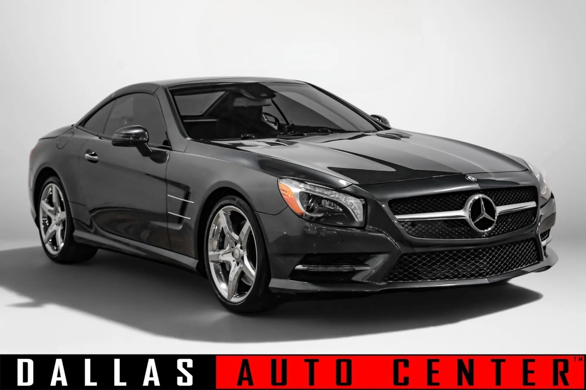 Used 2014 Mercedes-Benz SL 550 image 1
