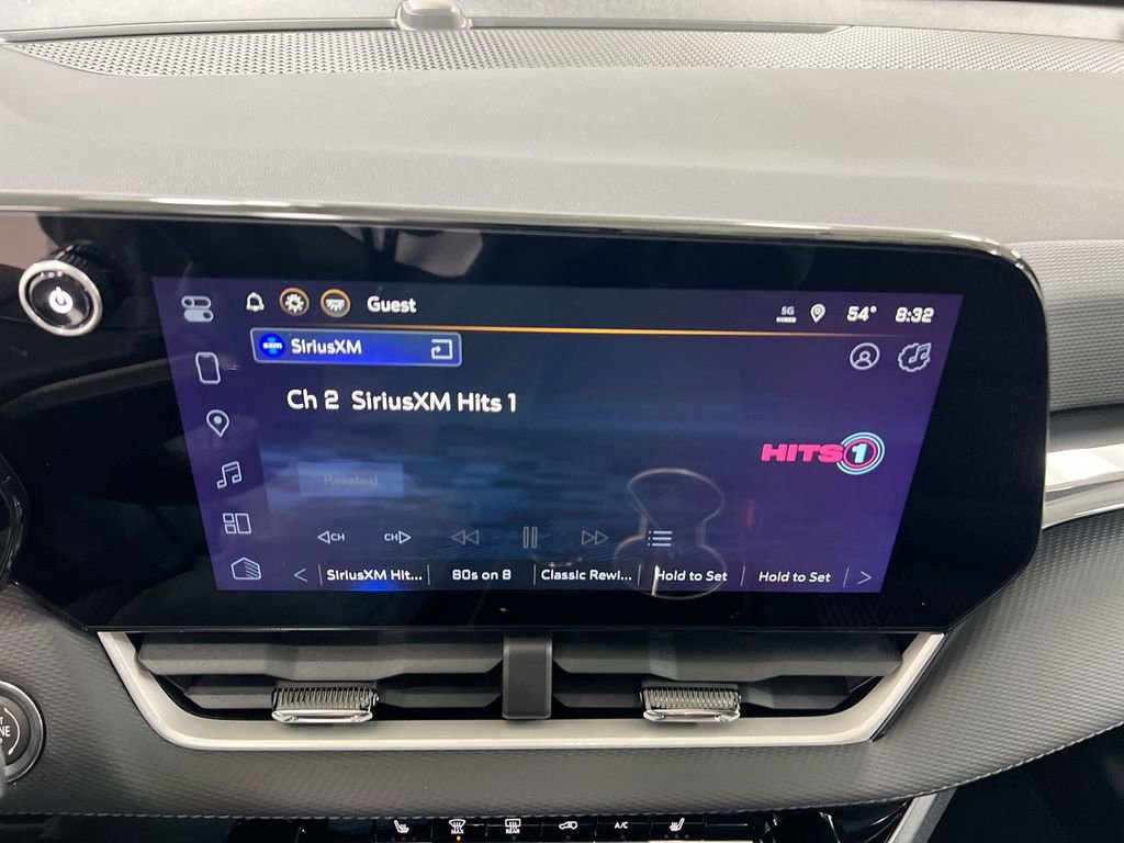 New 2026 Chevrolet Equinox LT w/ Safety and Technology Package image 14