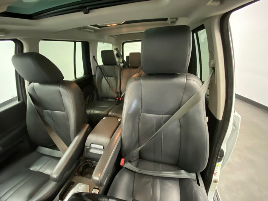 Used 2016 Land Rover LR4 HSE AWD/4WD image 23