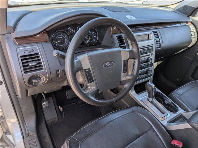 Used 2011 Ford Flex SEL w/ Rapid Spec Order Code FWD image 10