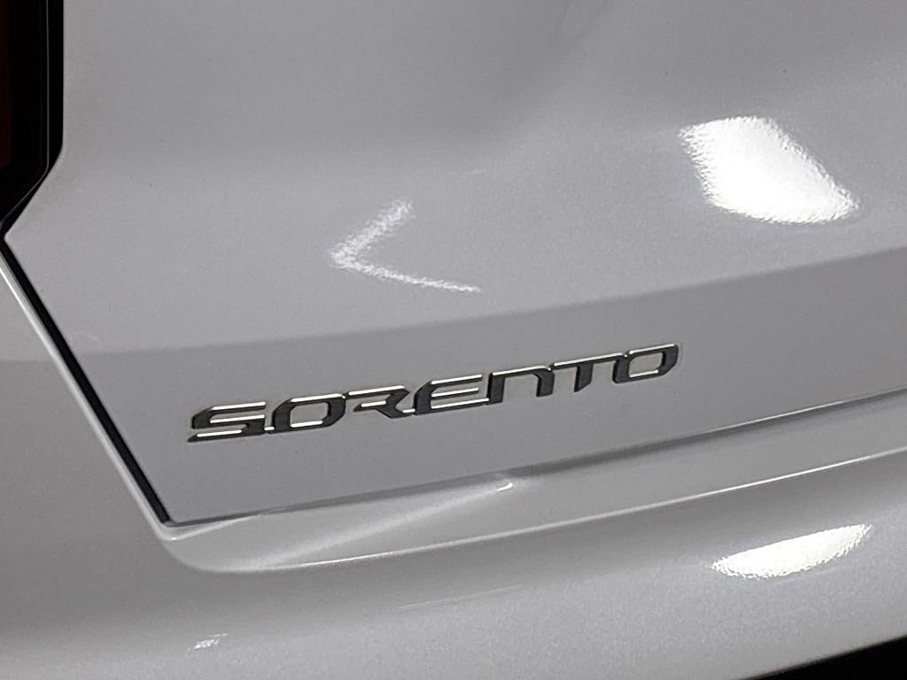 Used 2023 Kia Sorento SX image 25