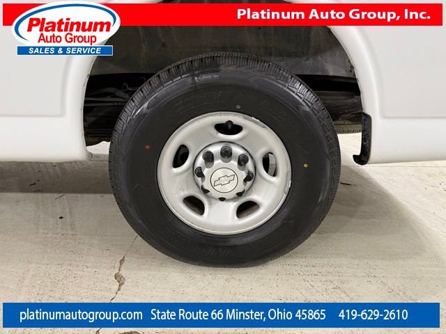 Used 2016 Chevrolet Express 3500 Extended image 50