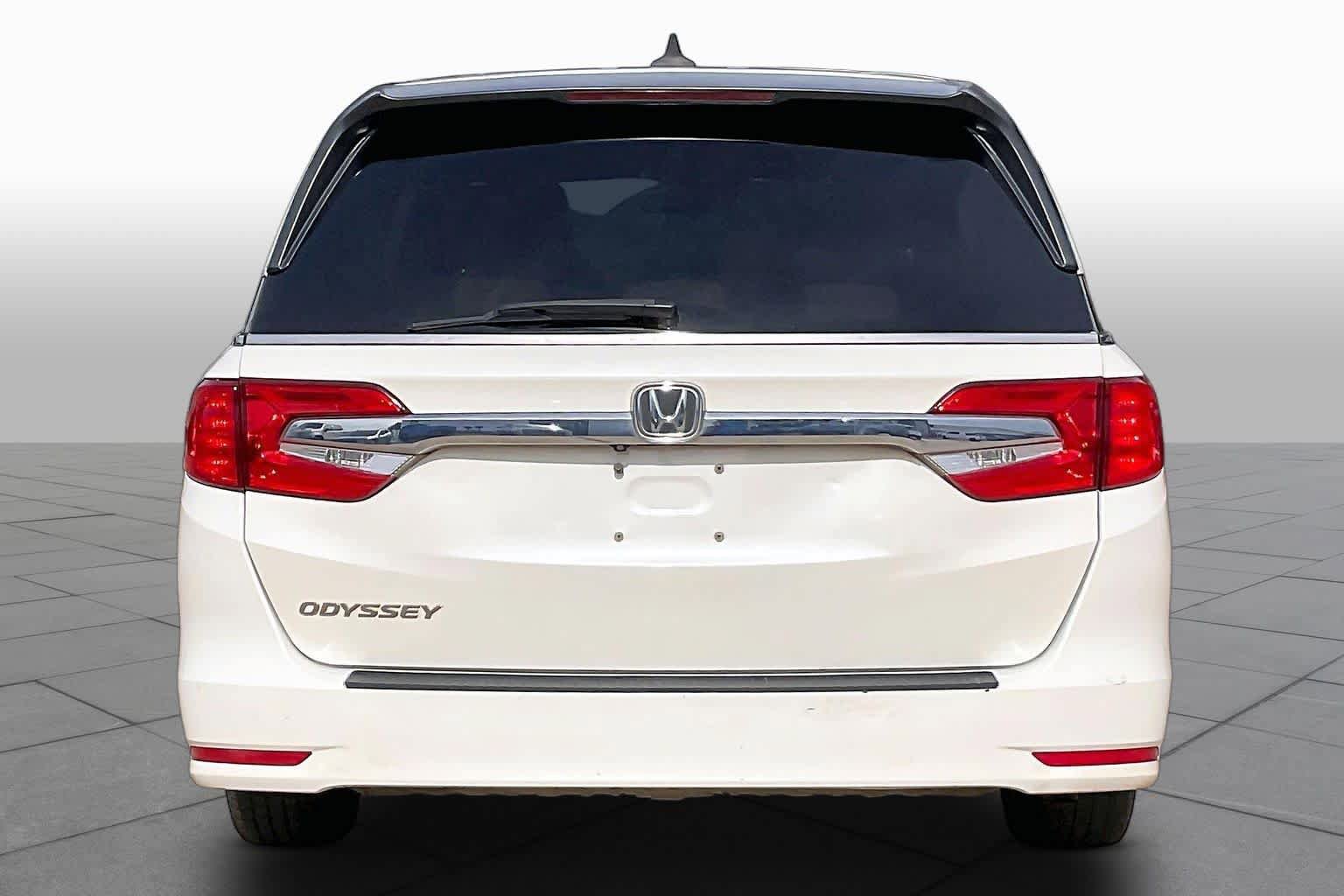 Used 2018 Honda Odyssey EX image 5