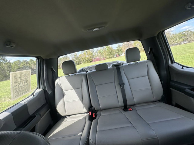 Used 2022 Ford F250 XL w/ Power Equipment Group image 15