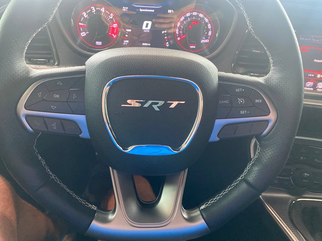 Used 2016 Dodge Challenger SRT Hellcat RWD image 16