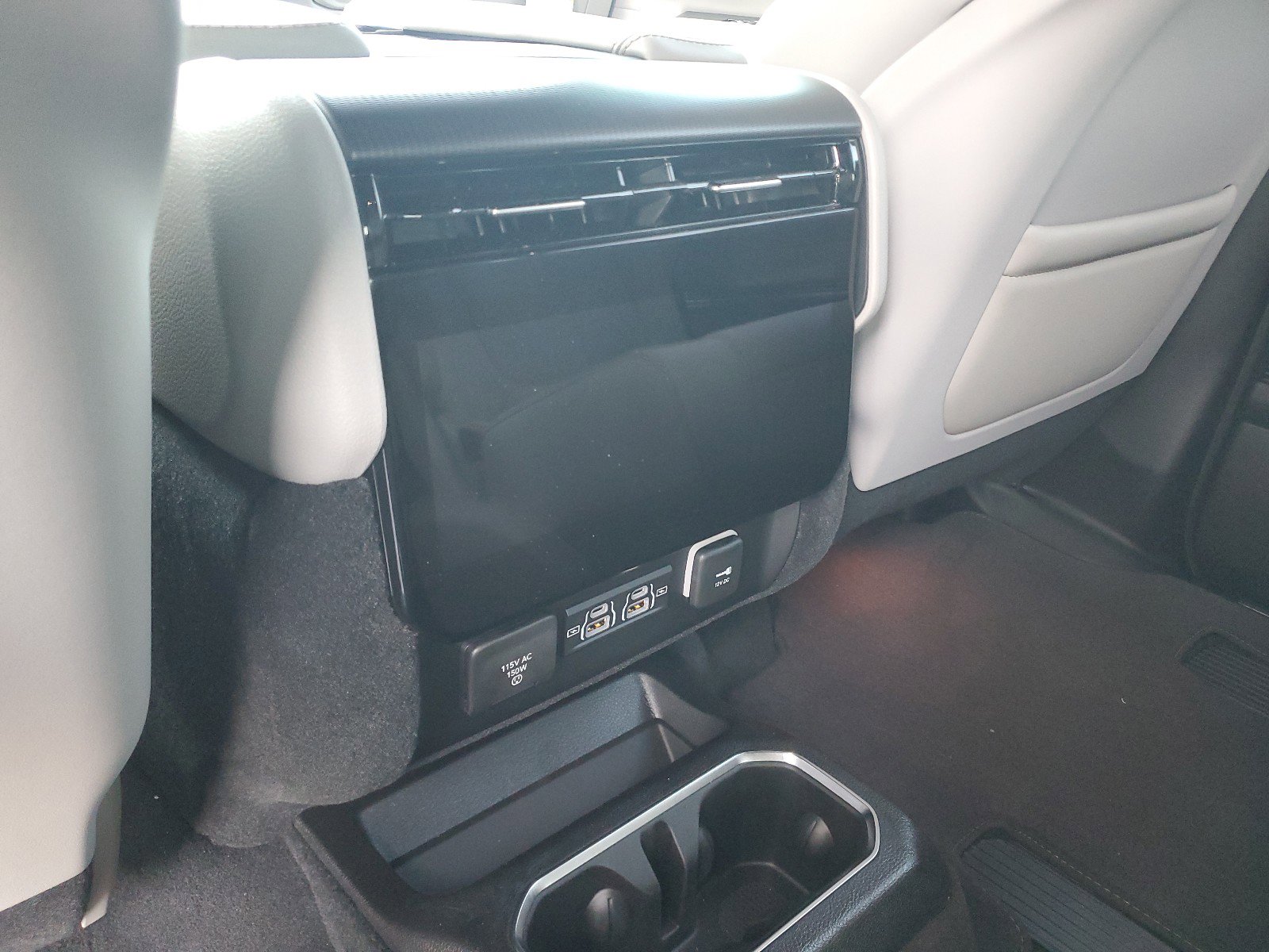 New 2026 Jeep Grand Wagoneer L Summit w/ Rear Seat Video Group I image 15