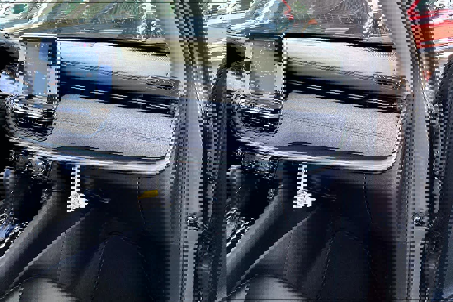 Used 2022 Jeep Compass Latitude image 19