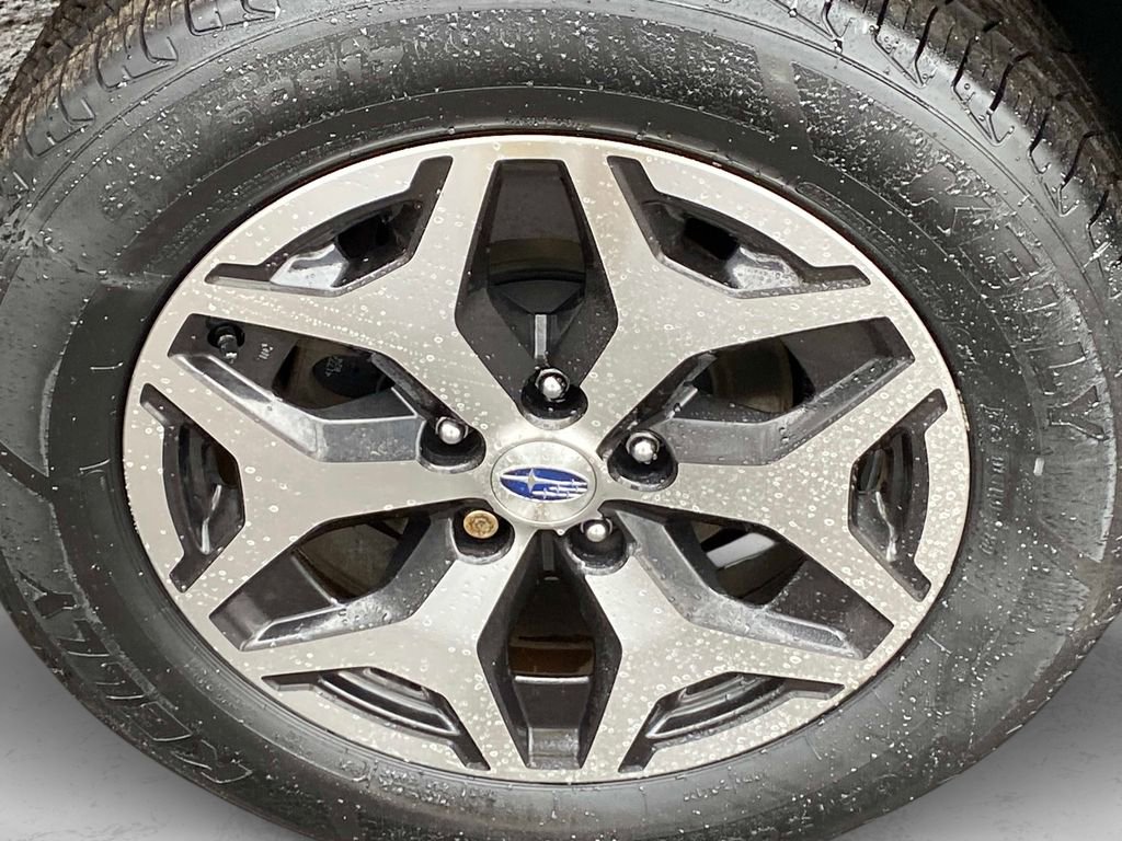 Used 2022 Subaru Forester Premium image 28