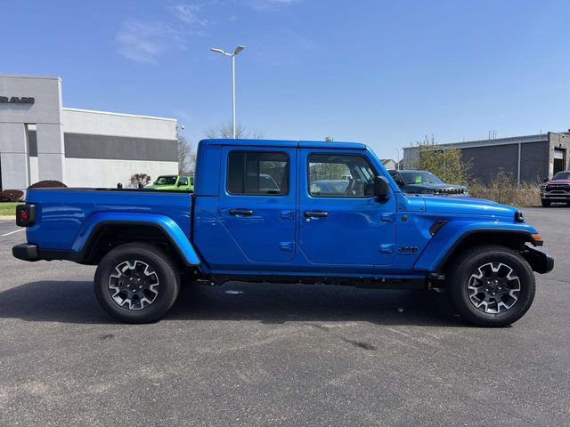 New 2026 Jeep Gladiator Mojave AWD/4WD image 10