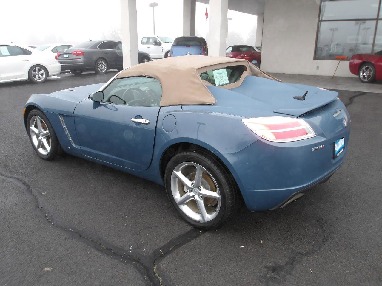 Used 2007 Saturn Sky Red Line image 3