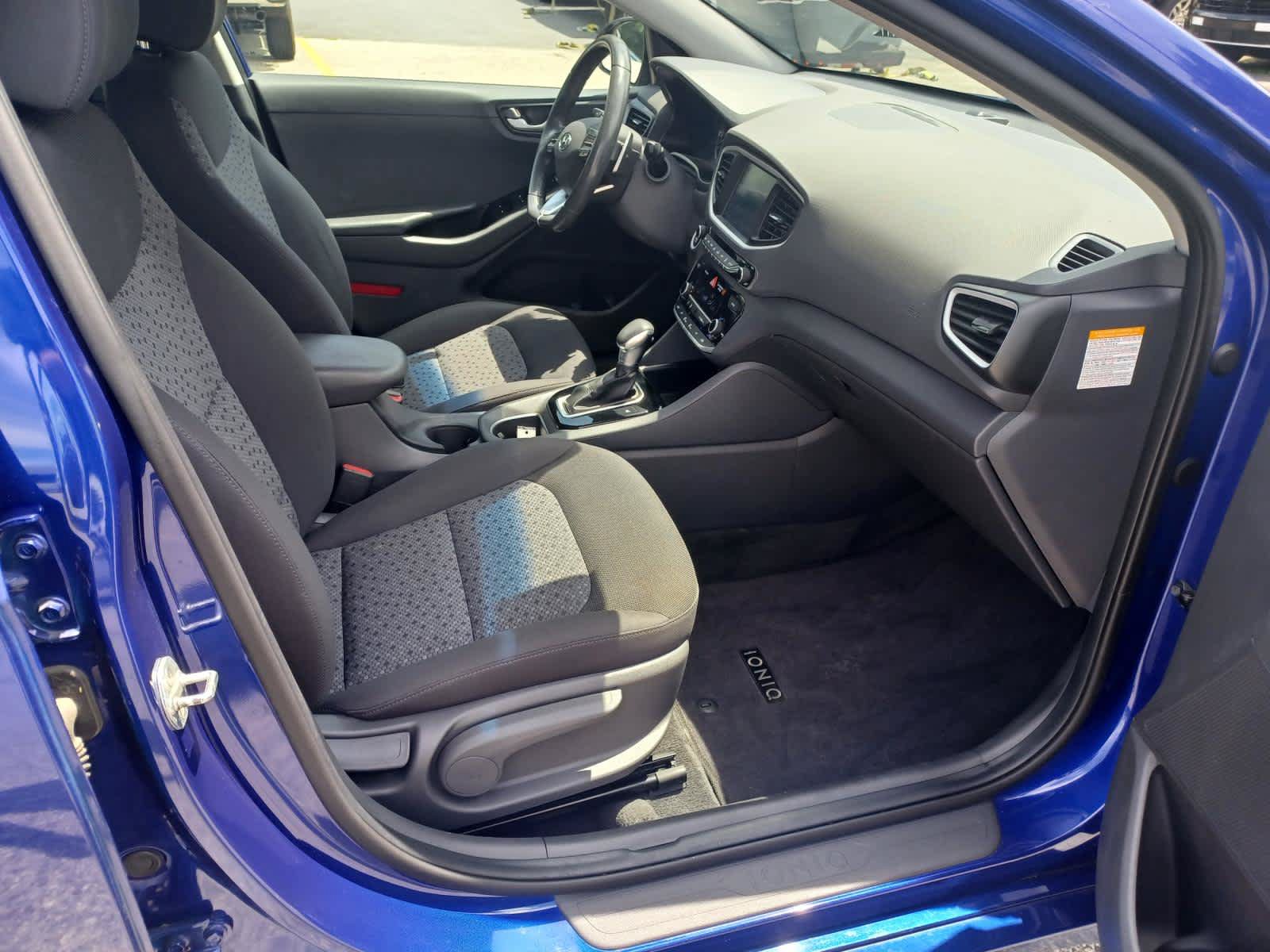 Used 2019 Hyundai Ioniq Plug-In Hybrid FWD image 20