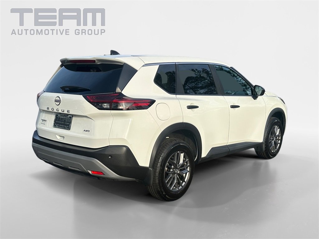 Used 2023 Nissan Rogue S image 7
